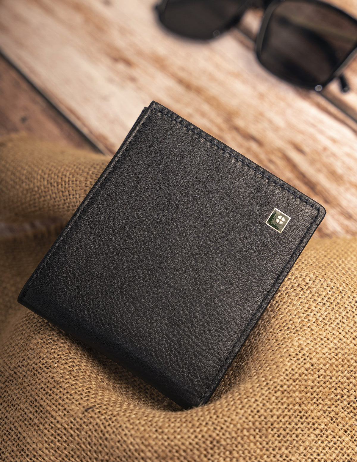 Textured Essential Leather Wallet