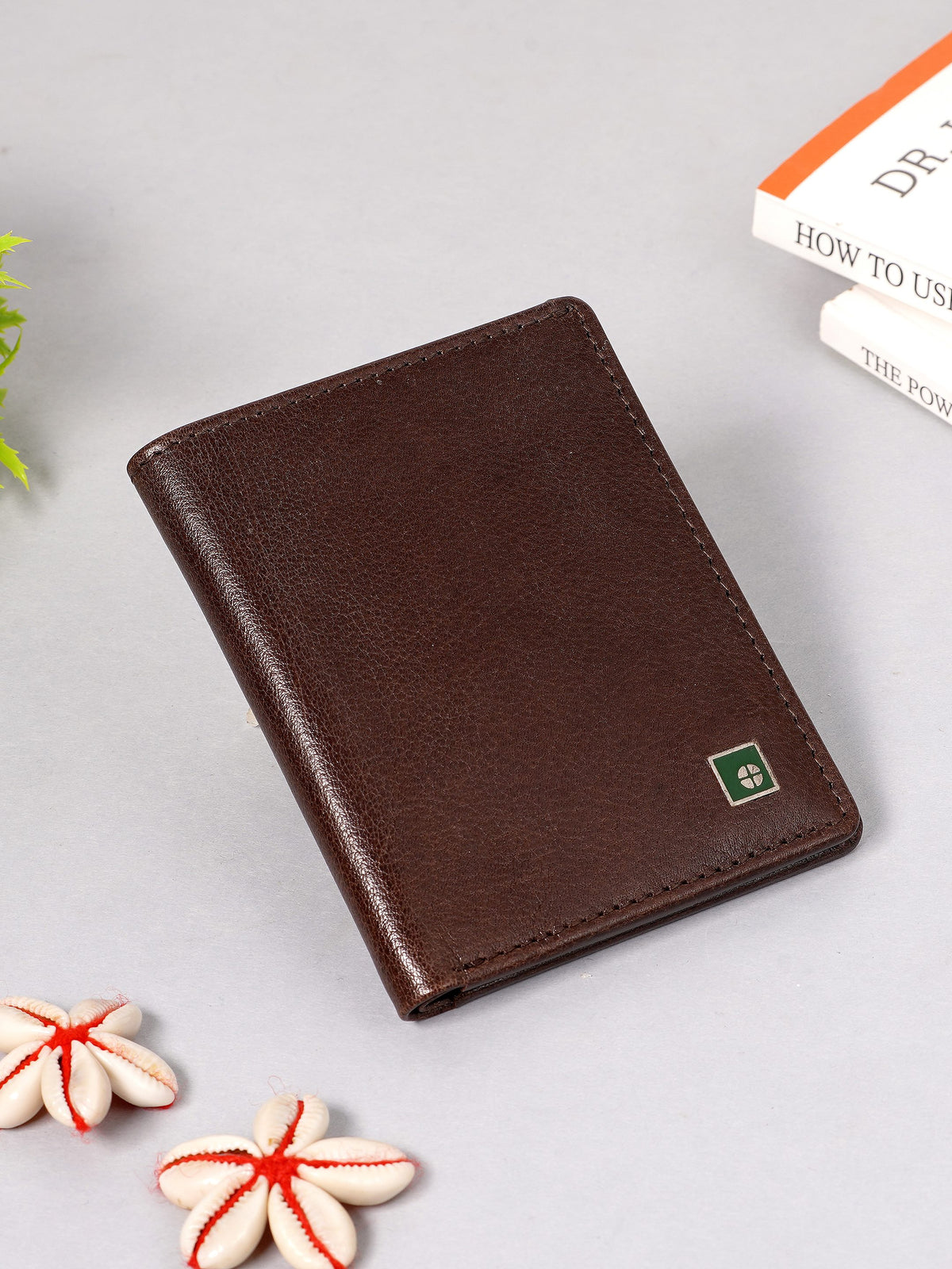 Classic Compact Leather Wallet