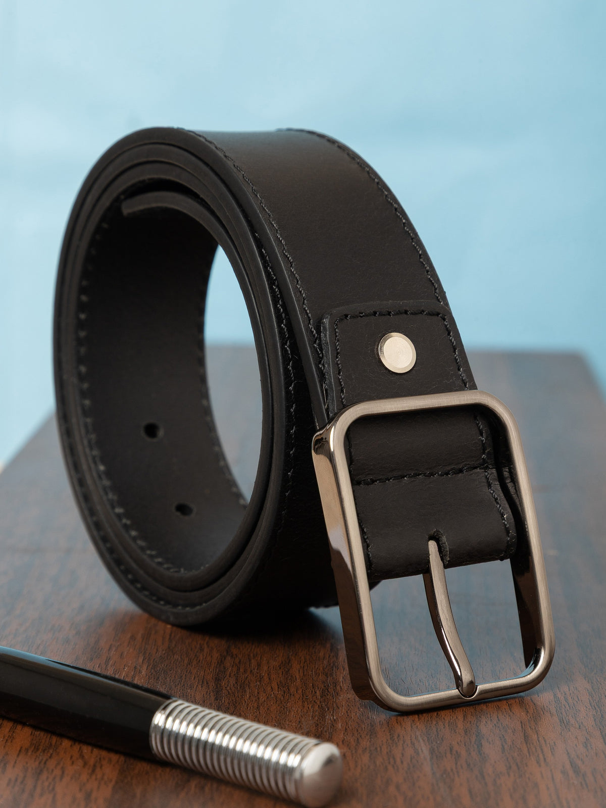 Textured Casual Leather Belt