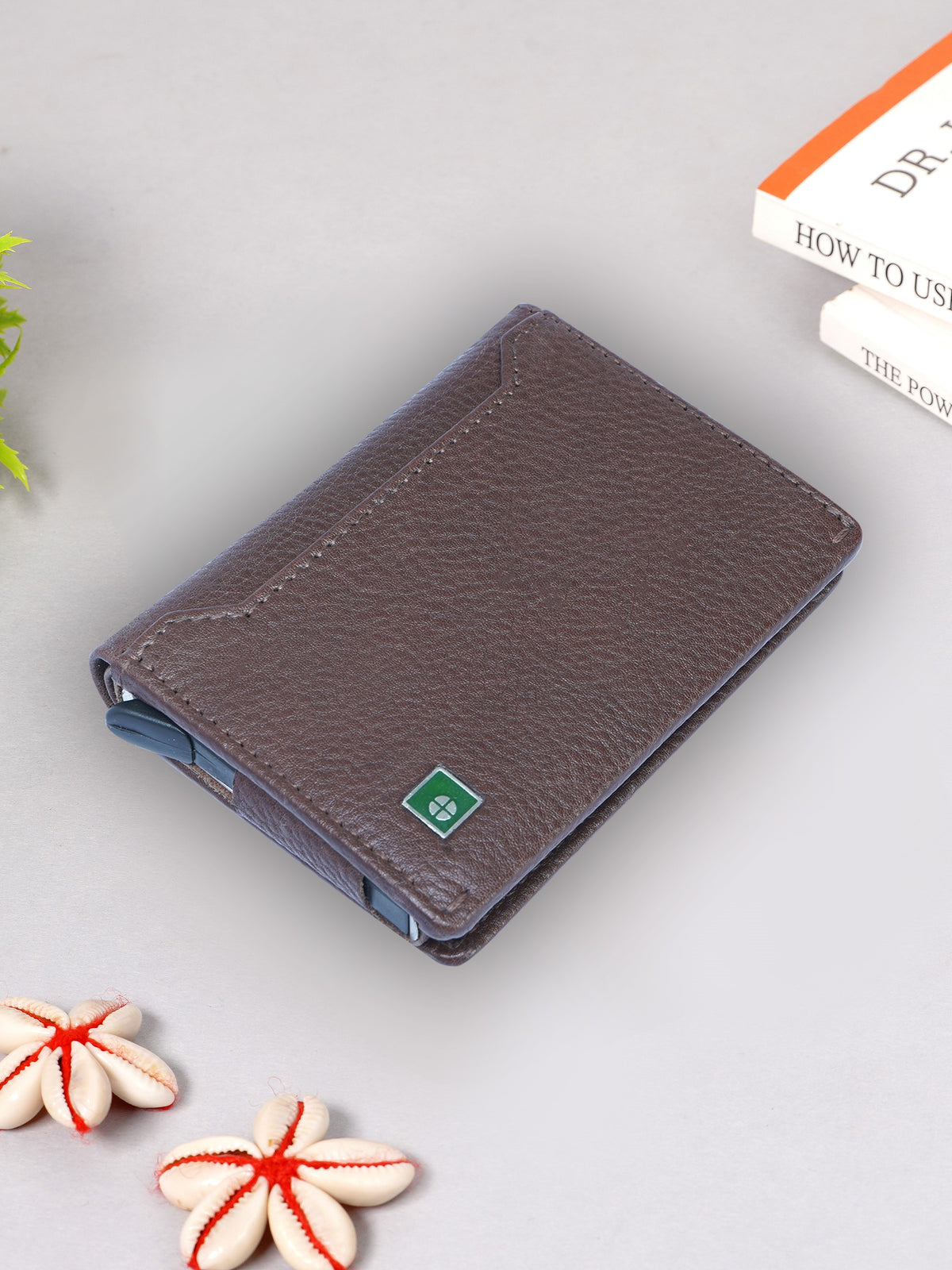 Slim Compact Leather Wallet