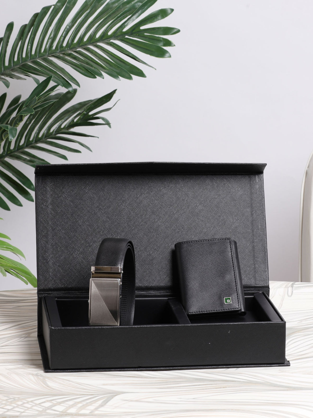 Signature Belt & Wallet Gift Set