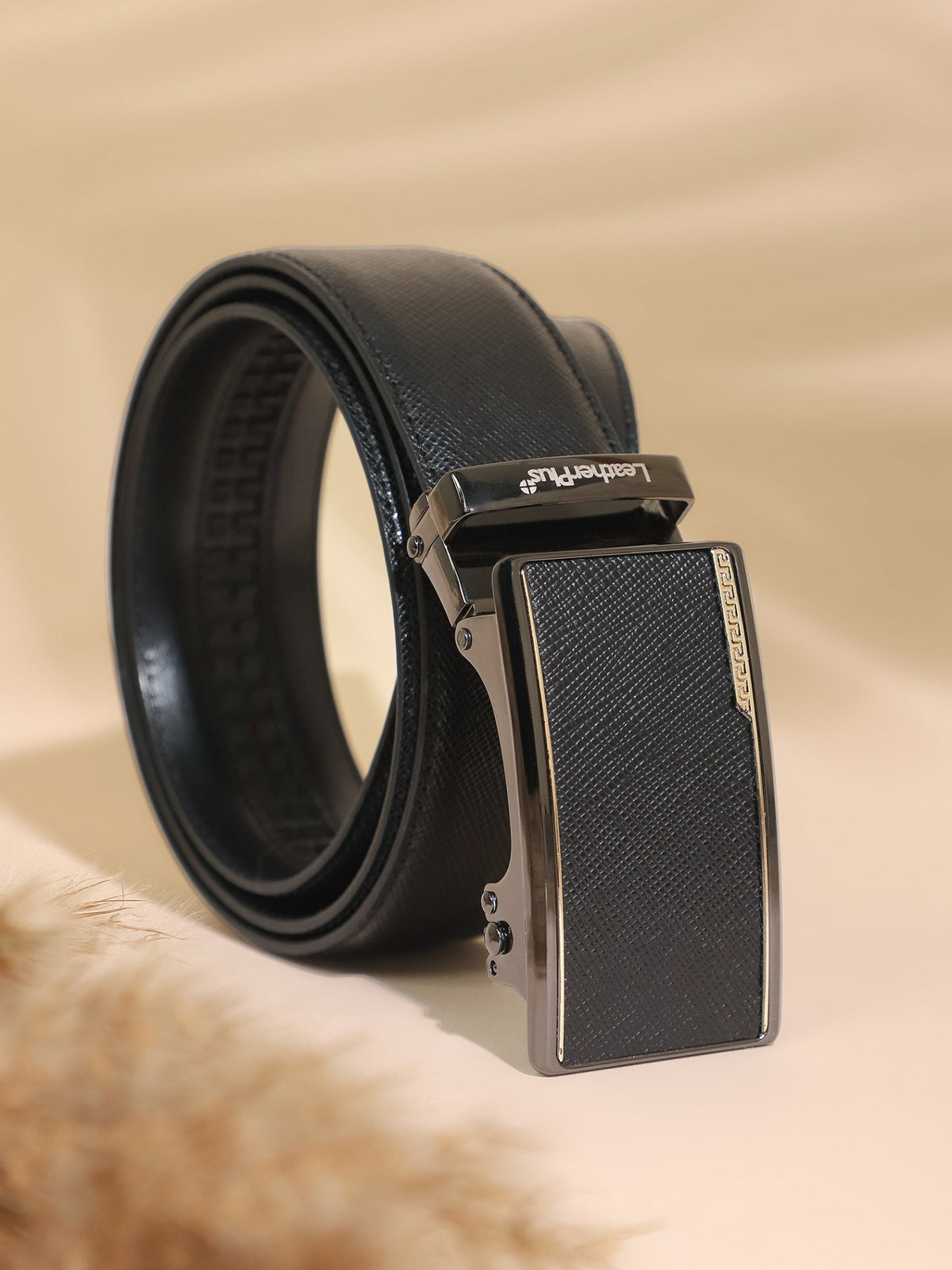Contemporary Autolock Leather Belt