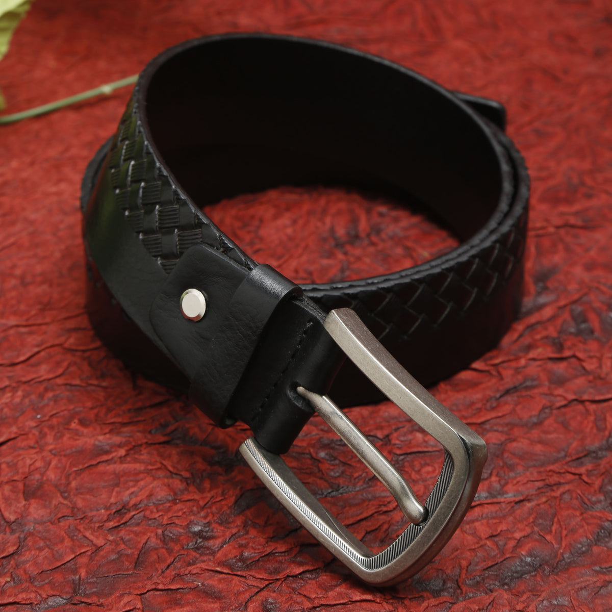Dual-Texture Leather Belt
