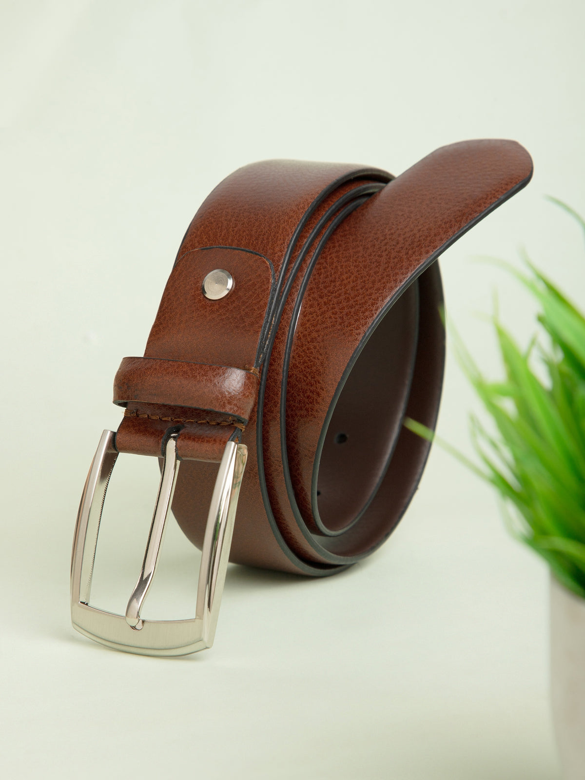 Sleek Formal Leather Belt