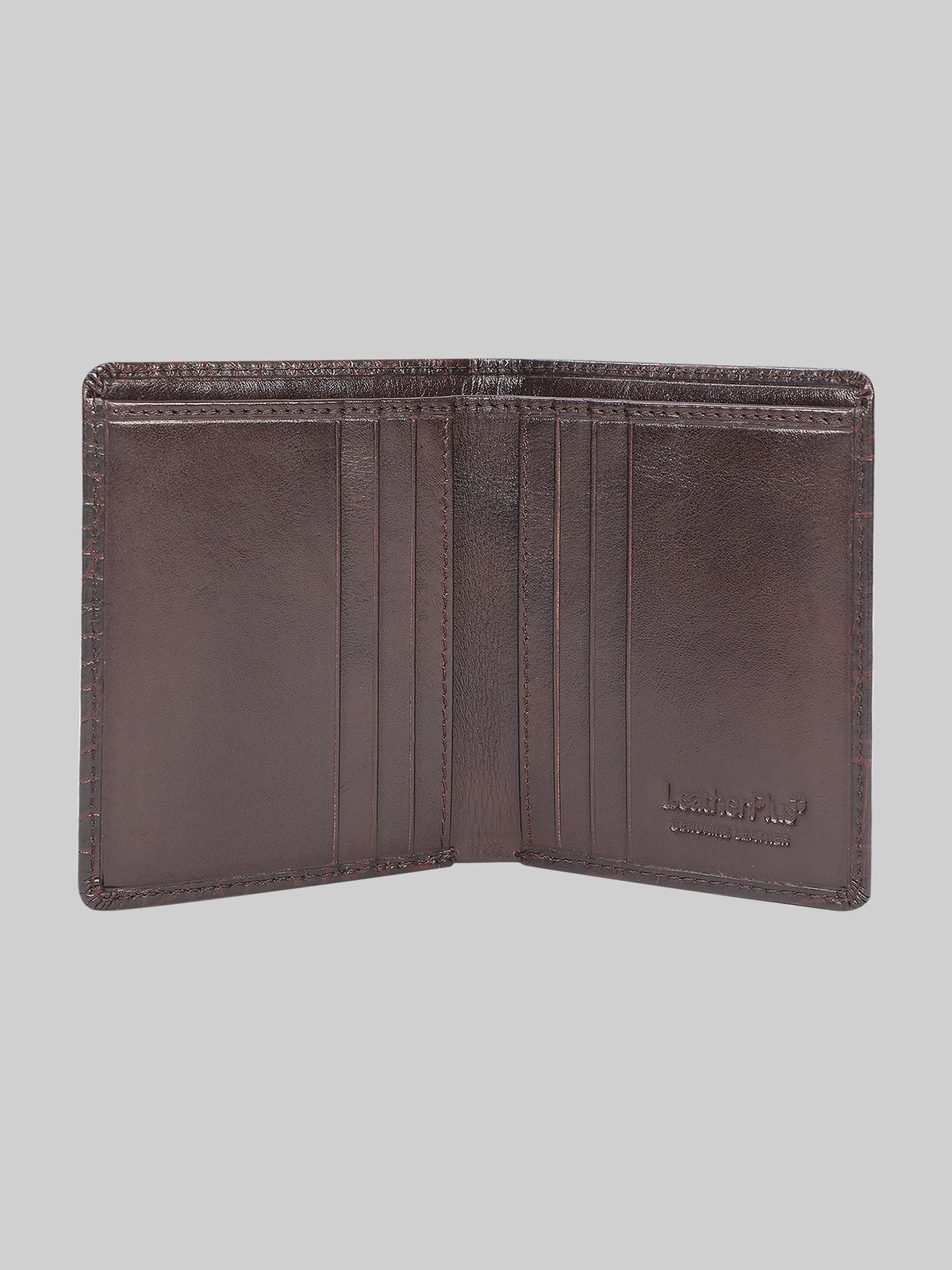 Essential Compact Leather Wallet
