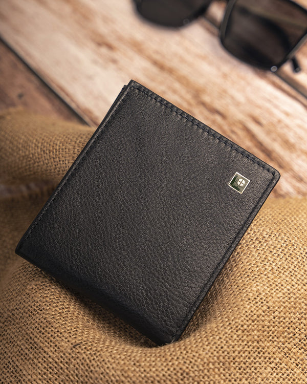 Textured Essential Leather Wallet