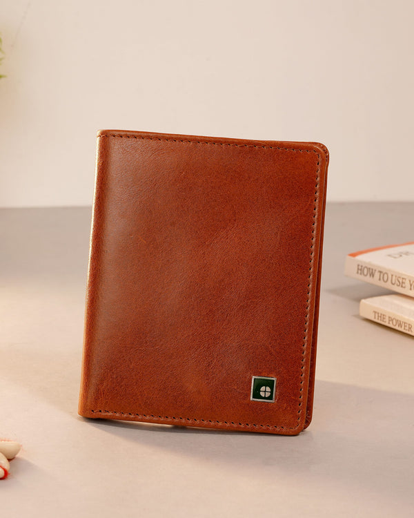Refined Compact Leather Wallet