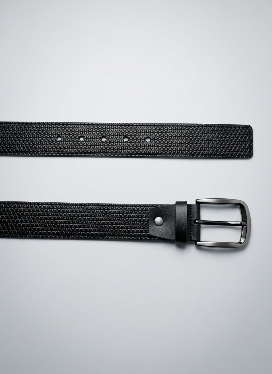 Classic Leather Belt with Contrast Stitching