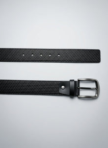 Classic Leather Belt with Contrast Stitching