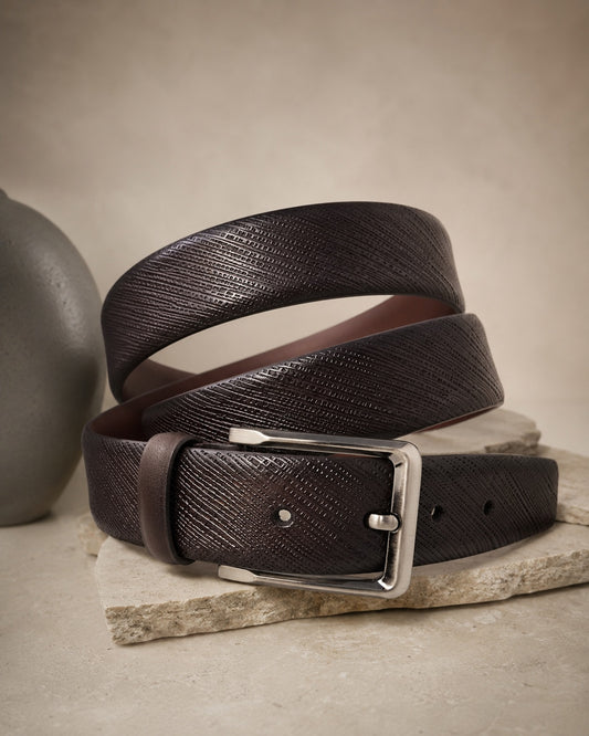 Classic Leather Belt with Contrast Stitching
