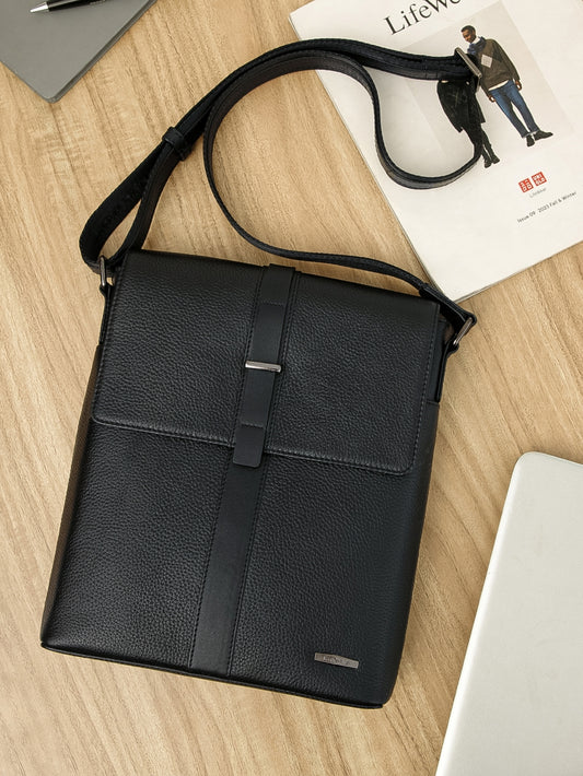 Textured Leather Men Sling Bag SGL-651 Black
