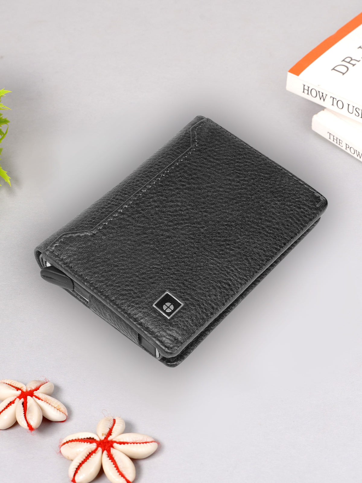 Slim Compact Leather Wallet