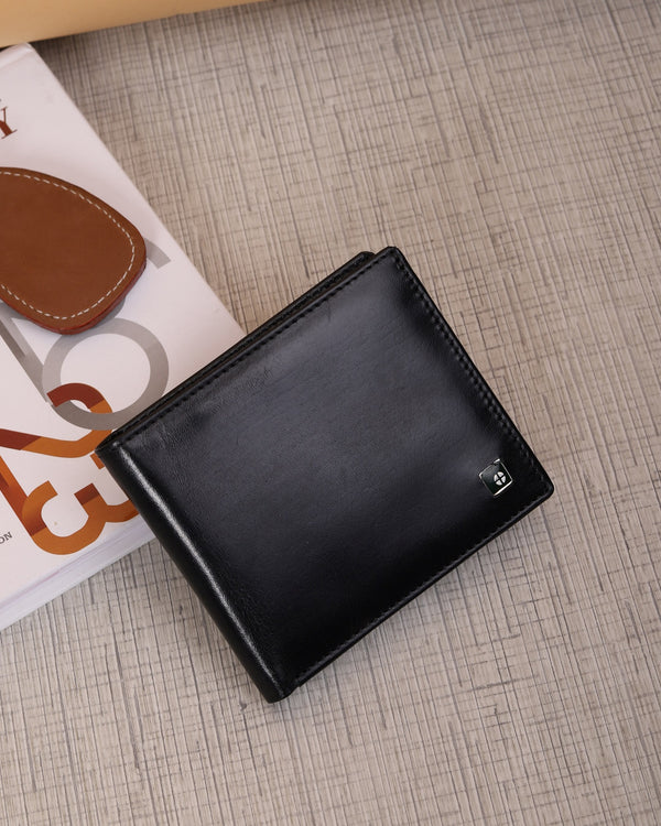 Ornate-Texture Leather Wallet