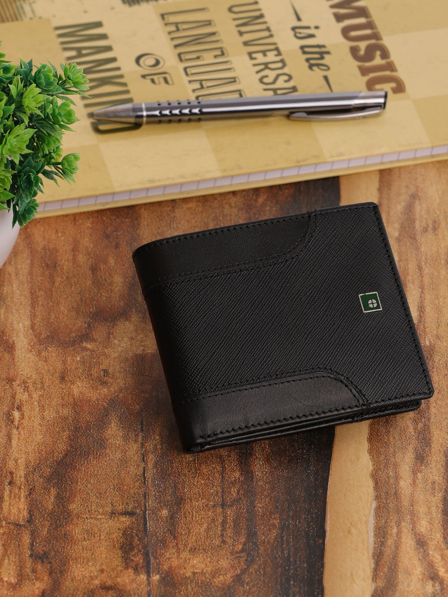 Multi Textured Men Wallet CR-7001 Black