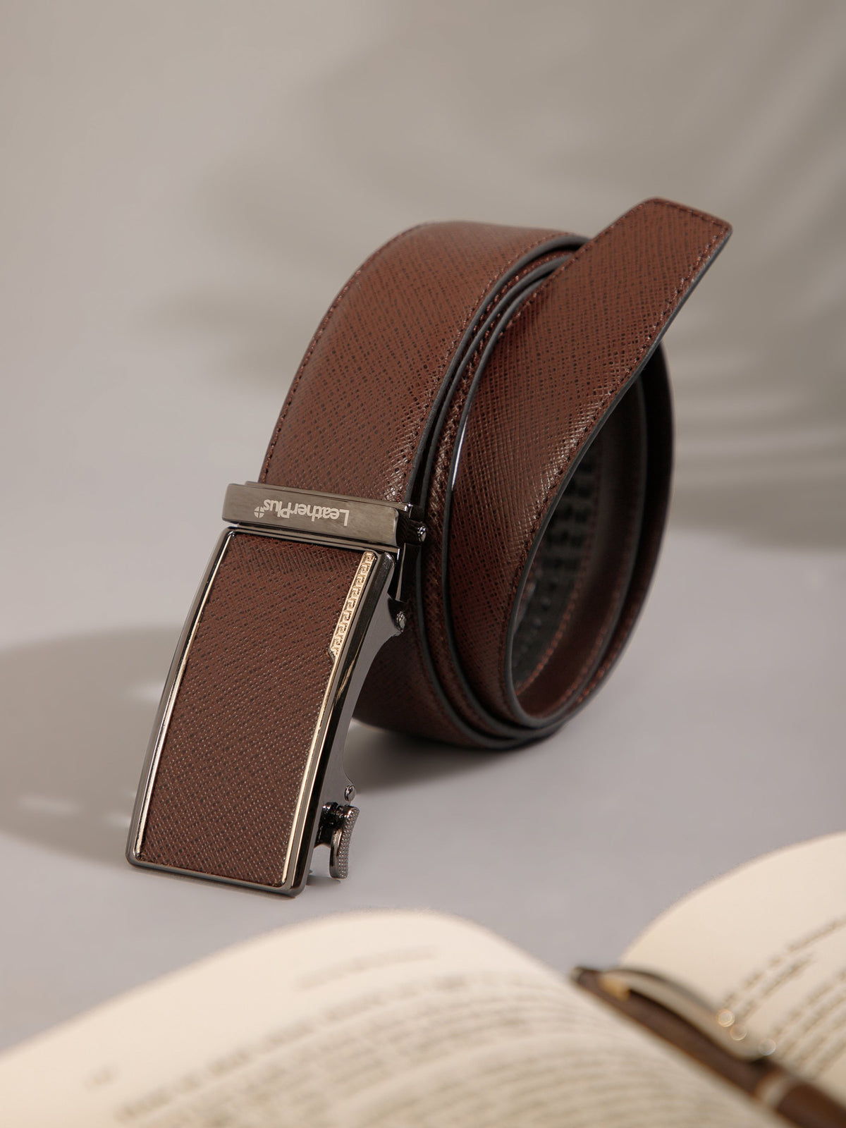 Plus Size Contemporary Autolock Leather Belt
