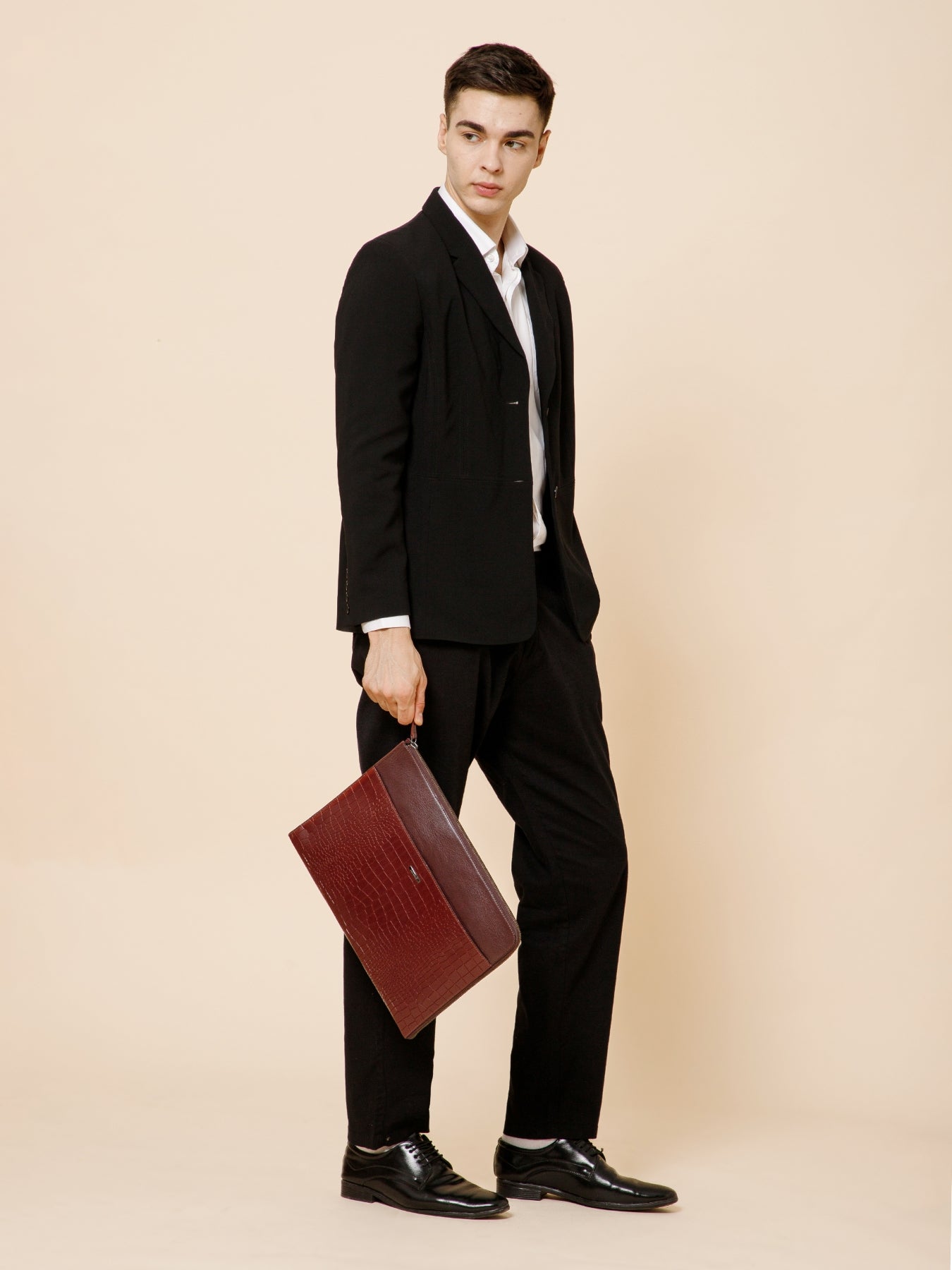 Croco Leather Laptop Sleeve SV16-9001 Cognac