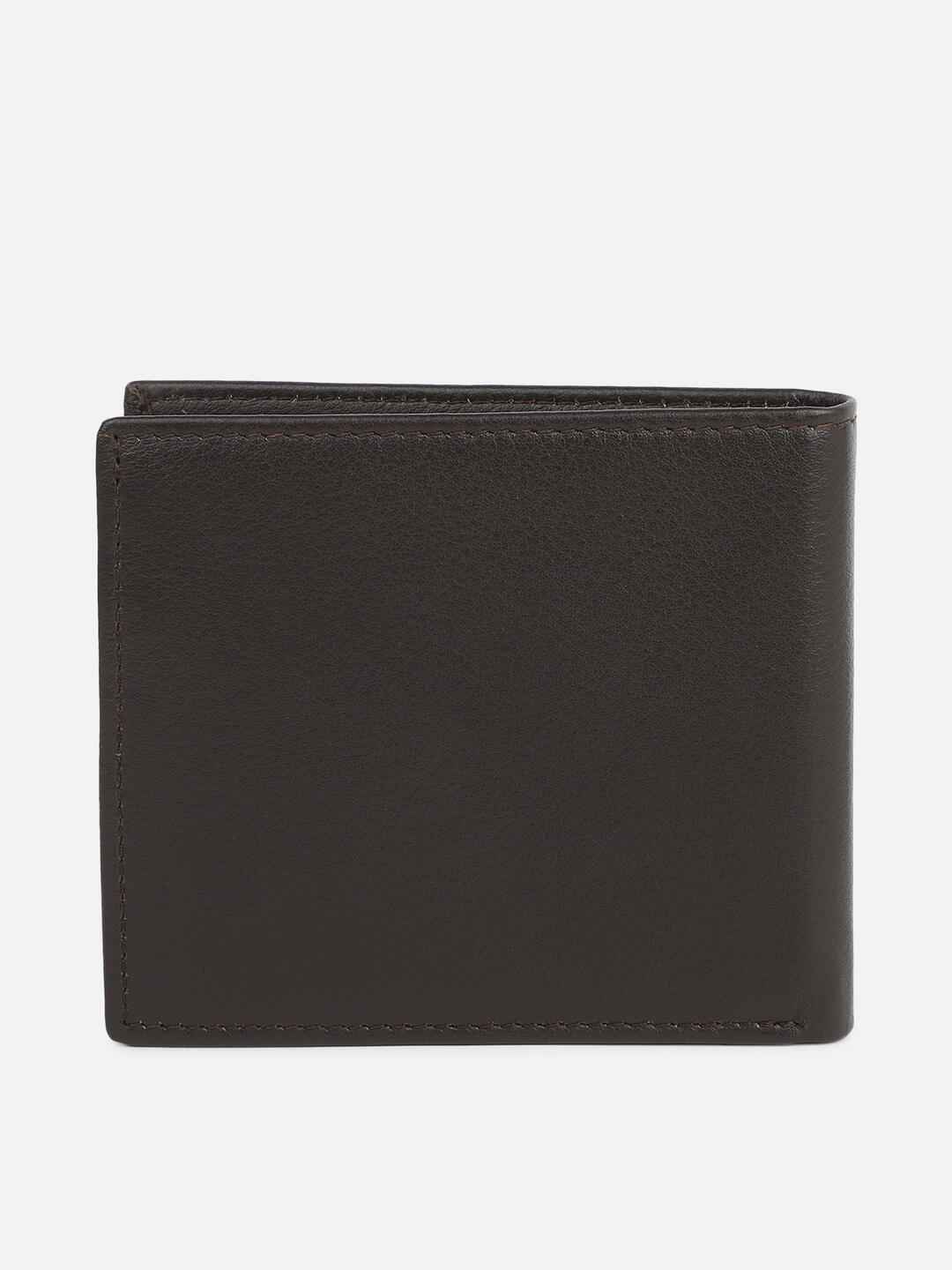 ET-2001-Brown