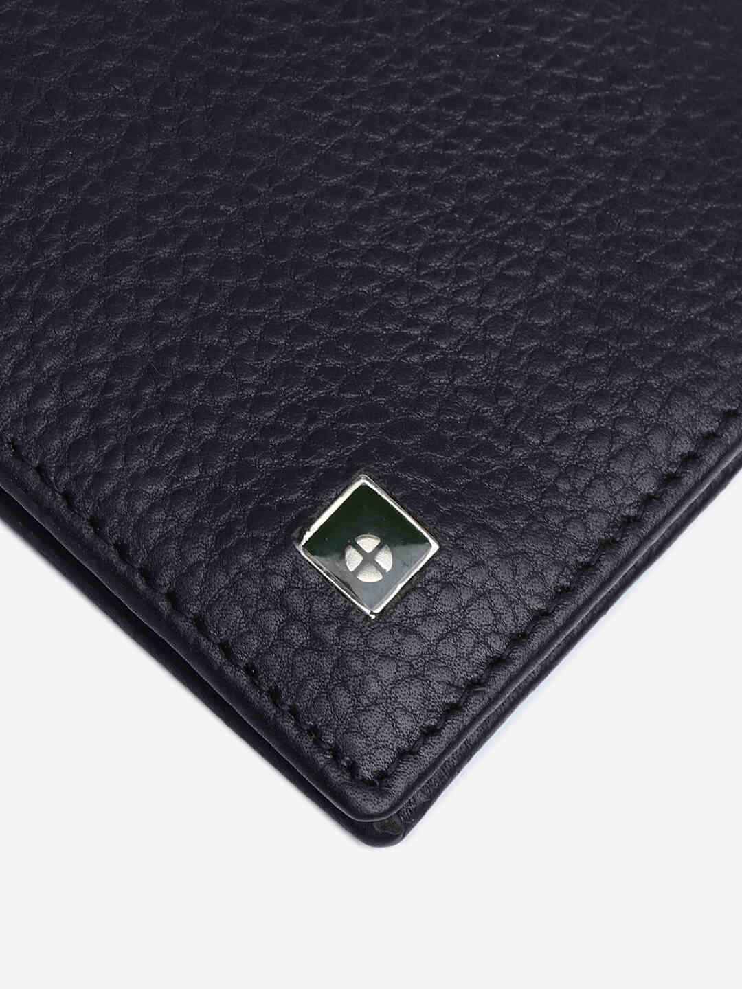 ET-2004-Black